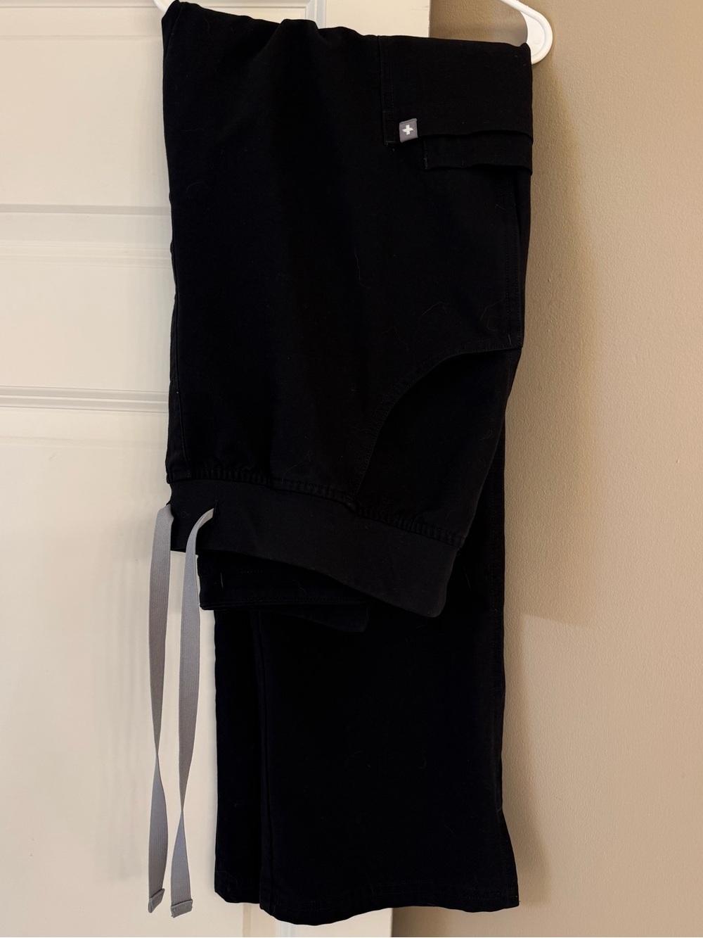 Women’s Figs Scrub Pants
